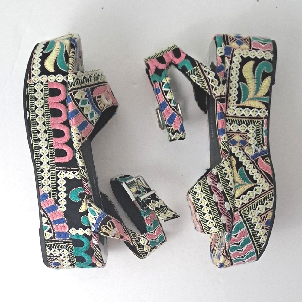 River Island Russia Platform Vibrant Folk Art Embroidered Ankle Strap Sandals 8 - Picture 1 of 14